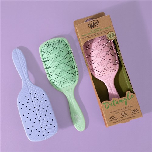 WetBrush Go Green Thick Hair Paddle Detangler Pink